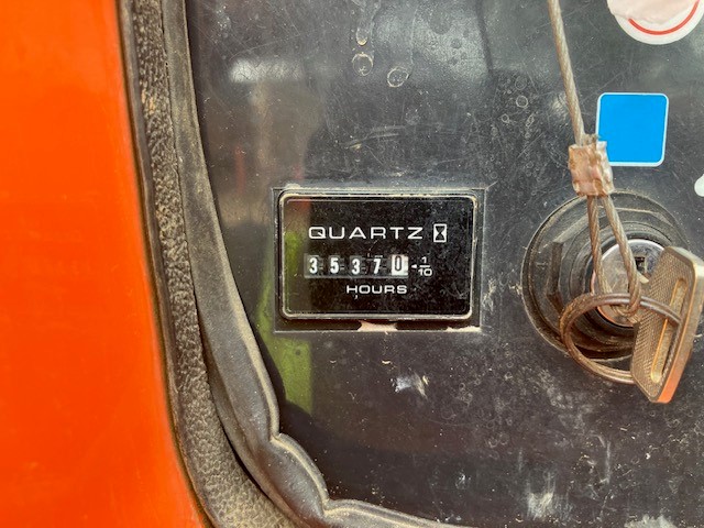 Sold - Scissor Lift - View 3